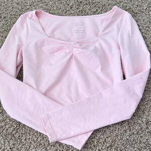Long Sleeve Pink Crop Top with Sweetheart Neckline